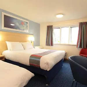 https://travelodge-swansea-central-hotel.cardiffhotelswales.com