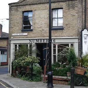 16 St Alfeges London
